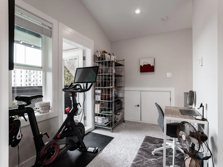 1371 E 13th Avenue, Vancouver, BC, V5N 2B5 - 23