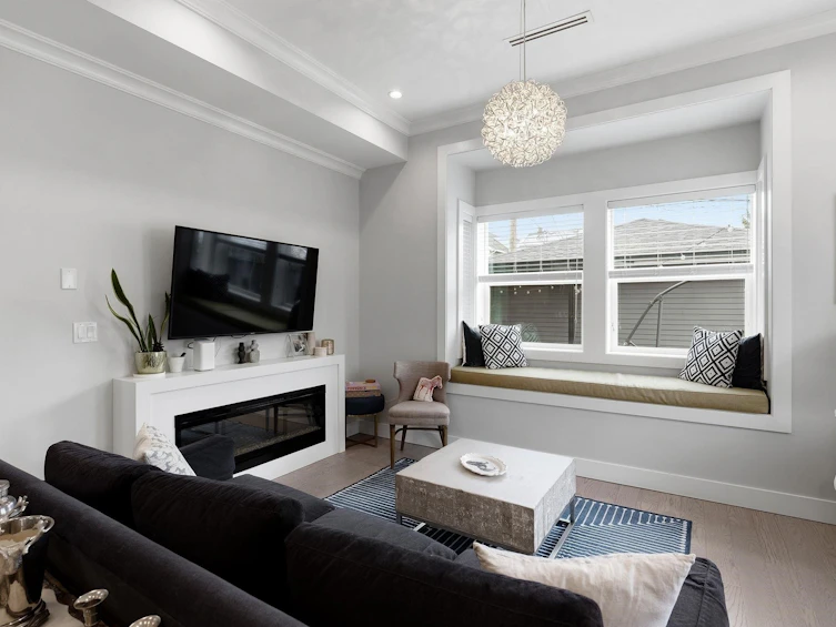 1371 E 13th Avenue, Vancouver, BC, V5N 2B5 - 3