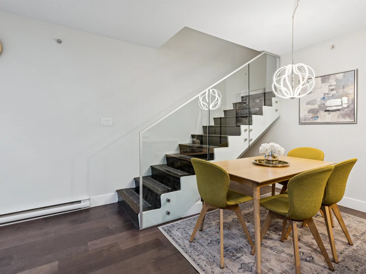 863 Richards Street, Vancouver, BC, V6B 3B4 - 12