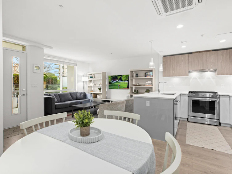 TH5-128 E 8th Street, North Vancouver, BC, V7L 0H2 - 6
