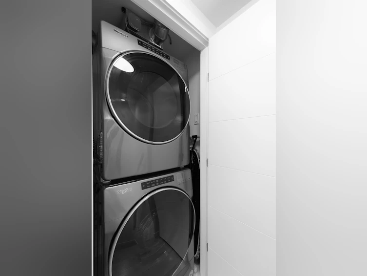 TH5-128 E 8th Street, North Vancouver, BC, V7L 0H2 - 23