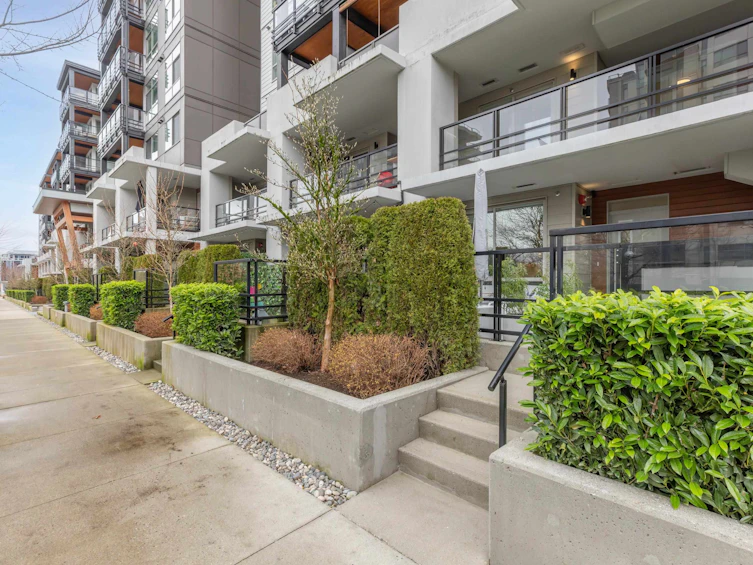 TH5-128 E 8th Street, North Vancouver, BC, V7L 0H2 - 30