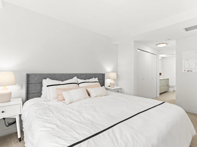 TH5-128 E 8th Street, North Vancouver, BC, V7L 0H2 - 16