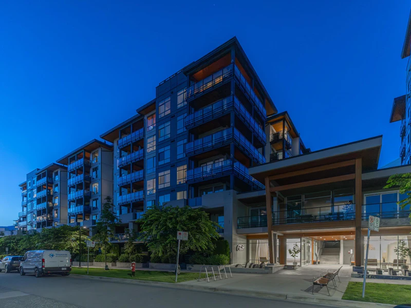 TH5 - 128 E 8th Street, North Vancouver BC