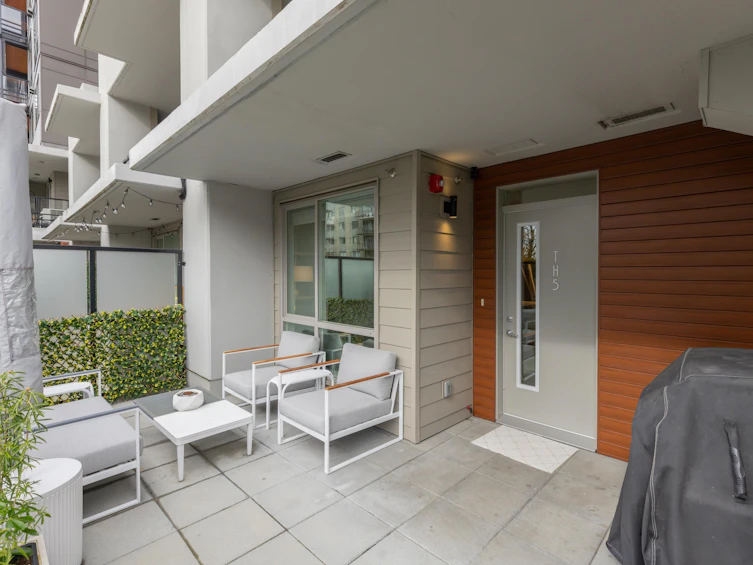 TH5-128 E 8th Street, North Vancouver, BC, V7L 0H2 - 28