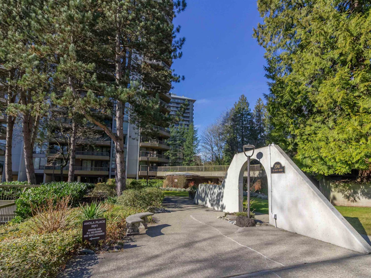 908-2041 Bellwood Avenue, Burnaby, BC, V5B 4V5 - 2