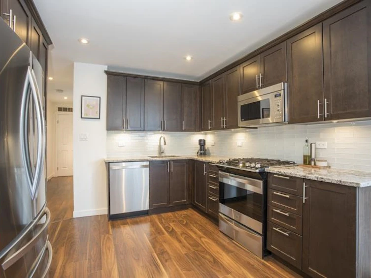 300 Douglas Crescent, Richmond, BC, V7B 1E5 - 7