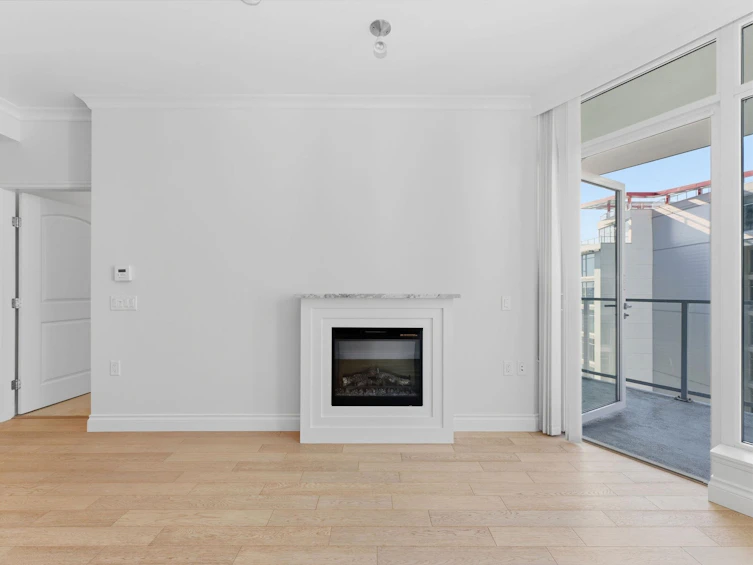 706-199 Victory Ship Way, North Vancouver, BC, V7L 0B2 - 6