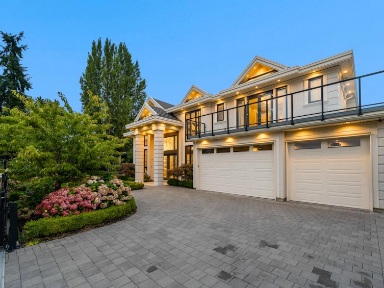 6300 Riverdale Drive, Richmond, BC, V7C 2G1 - 4