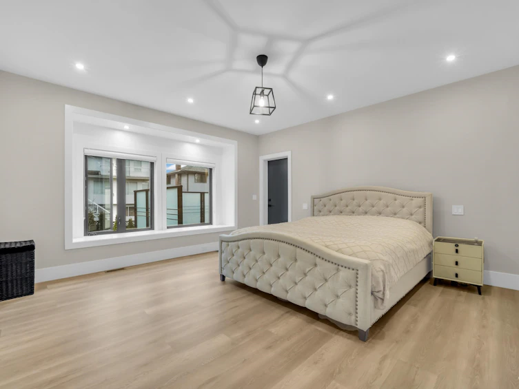 8230 Lakefield Drive, Burnaby, BC, V5E 4G7 - 18