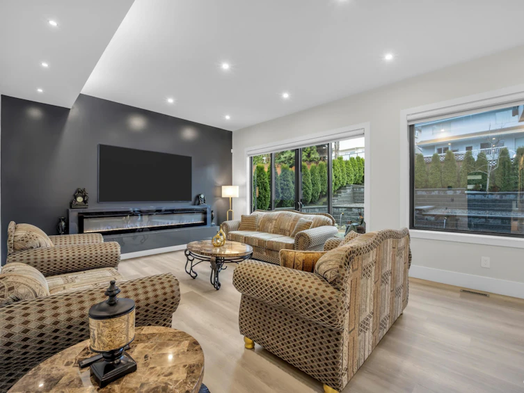 8230 Lakefield Drive, Burnaby, BC, V5E 4G7 - 15