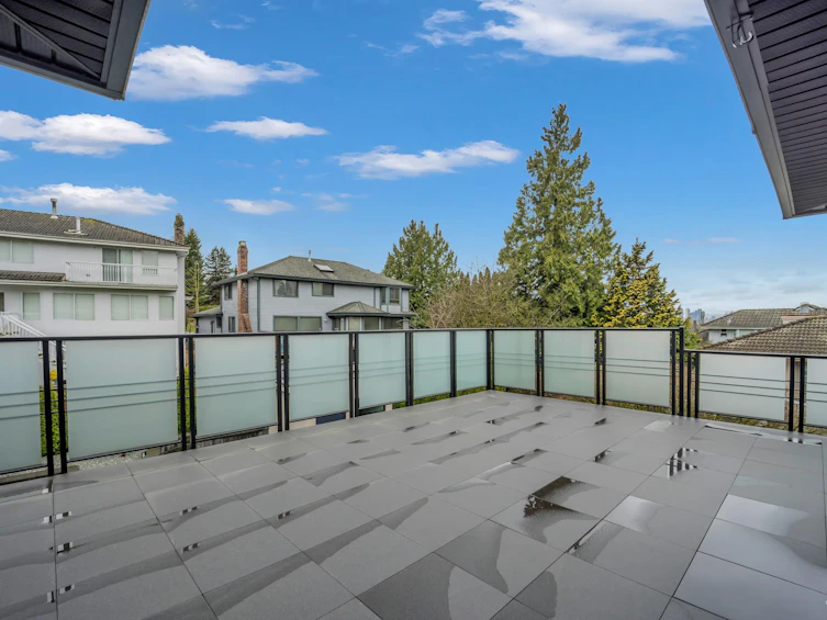 8230 Lakefield Drive, Burnaby, BC, V5E 4G7 - 30