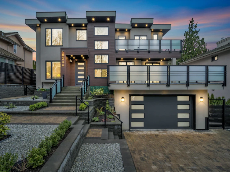 8230 Lakefield Drive, Burnaby, BC, V5E 4G7 - 2