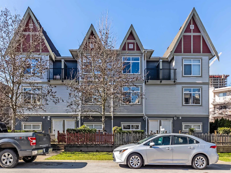3 - 9277 121st Street, Surrey BC V3V 0B6
