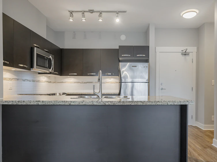 314-33539 Holland Avenue, Abbotsford, BC, V2S 0C6 - 11