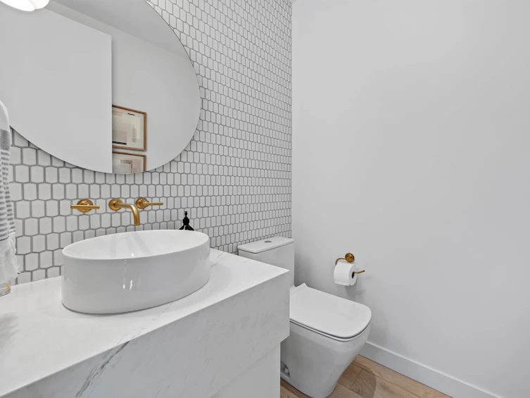 968 Belvista Crescent, North Vancouver, BC, V7R 2B4 - 31