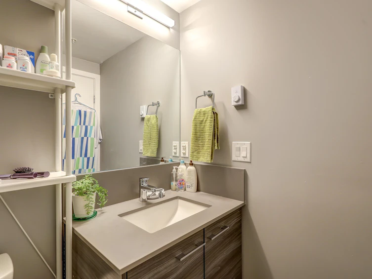 108-10603 140 Street, Surrey, BC, V3T 0M8 - 3