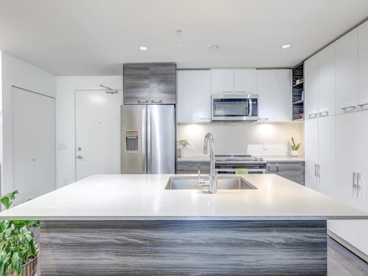 108-10603 140 Street, Surrey, BC, V3T 0M8 - 8