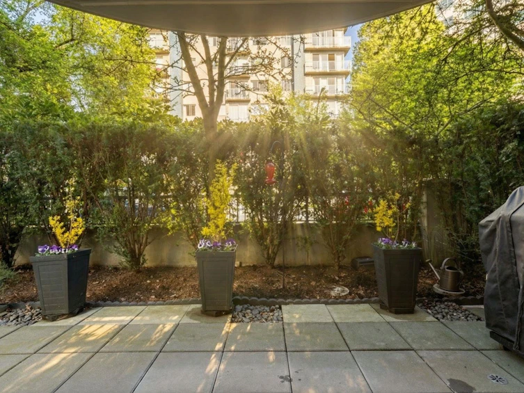 102-1924 Comox Street, Vancouver, BC, V6G 1R4 - 27