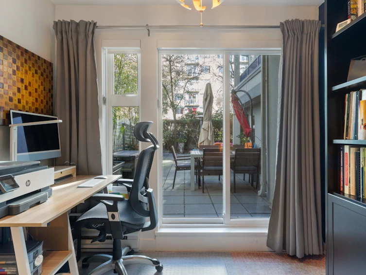 102-1924 Comox Street, Vancouver, BC, V6G 1R4 - 14