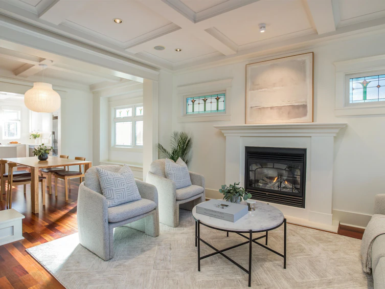 3242 W 3rd Avenue, Vancouver, BC, V6K 1N4 - 2