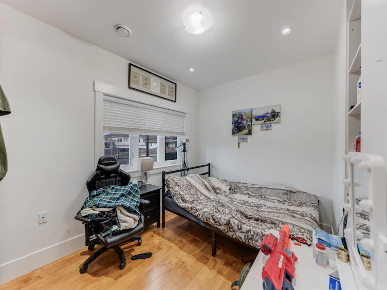 763 E 57th Avenue, Vancouver, BC, V5X 1T3 - 20