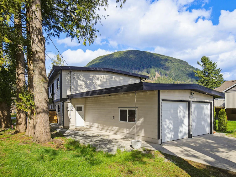 36143 Shore Road, Mission, BC, V2V 4J1 - 3