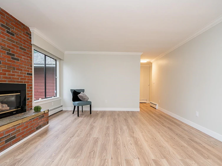 9829 120a Street, Surrey, BC, V3V 4H8 - 5