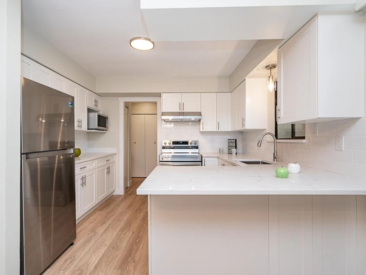 9829 120a Street, Surrey, BC, V3V 4H8 - 10