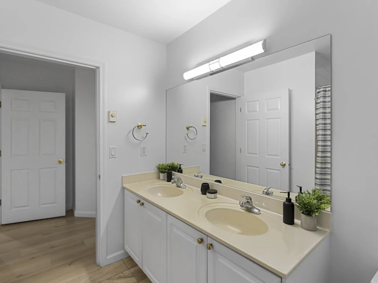 1-13660 84 Avenue, Surrey, BC, V3W 0T6 - 17