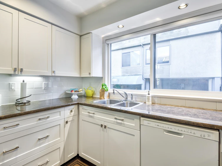 2266 Alder Street, Vancouver, BC, V6H 2R9 - 23