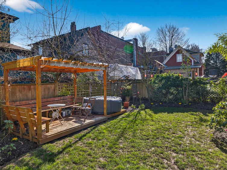 1764 Graveley Street, Vancouver, BC, V5L 3B1 - 22