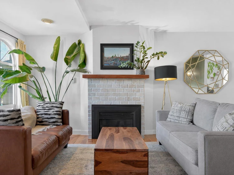 1764 Graveley Street, Vancouver, BC, V5L 3B1 - 3