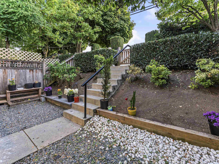 25-14462 61a Avenue, Surrey, BC, V3S 2W3 - 30