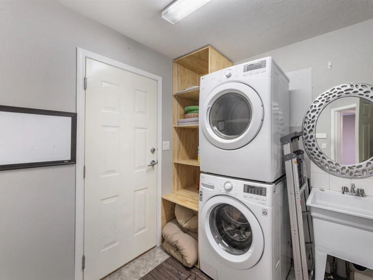 23390 123 Avenue, Maple Ridge, BC, V2X 0P7 - 25