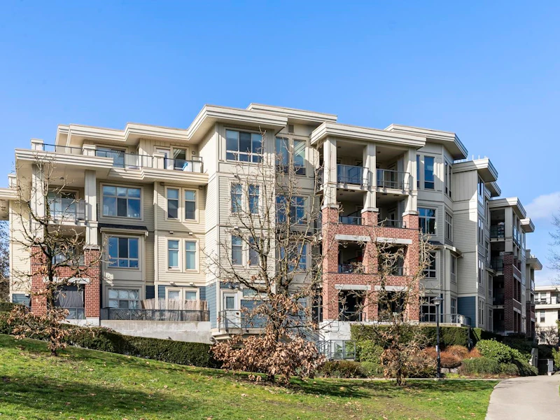 312 - 245 Ross Drive, New Westminster BC V3L 0C6