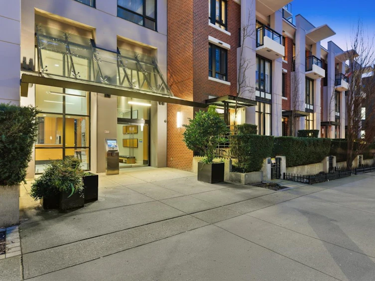 2803-928 Homer Street, Vancouver, BC, V6B 1T7 - 2