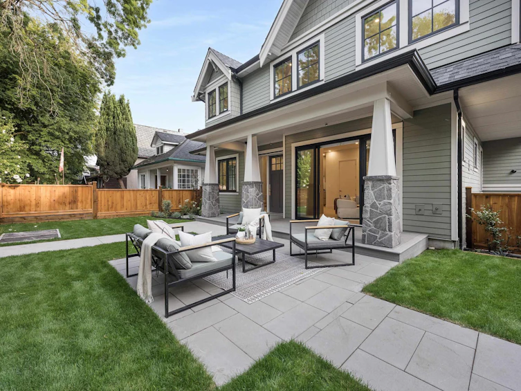 2136 E 10th Avenue, Vancouver, BC, V5N 1Y1 - 23