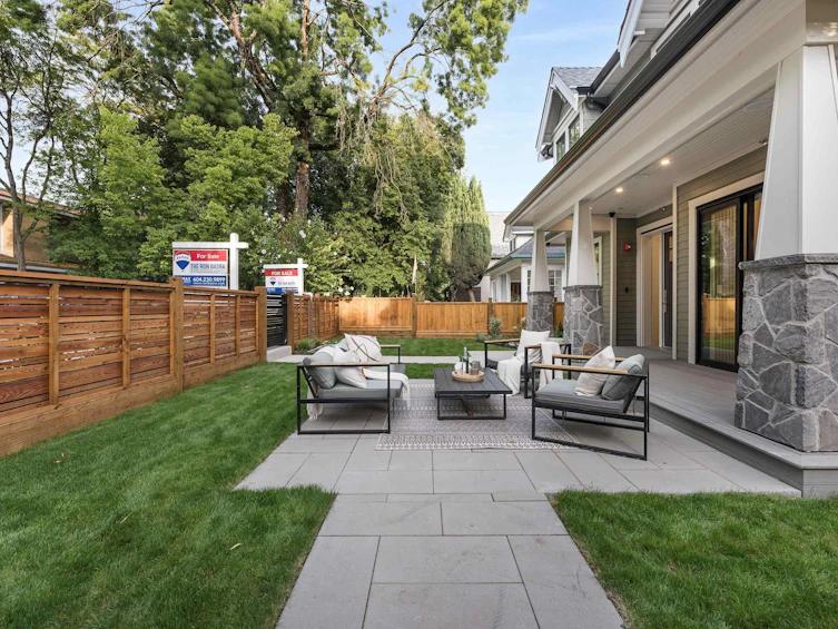 2136 E 10th Avenue, Vancouver, BC, V5N 1Y1 - 22