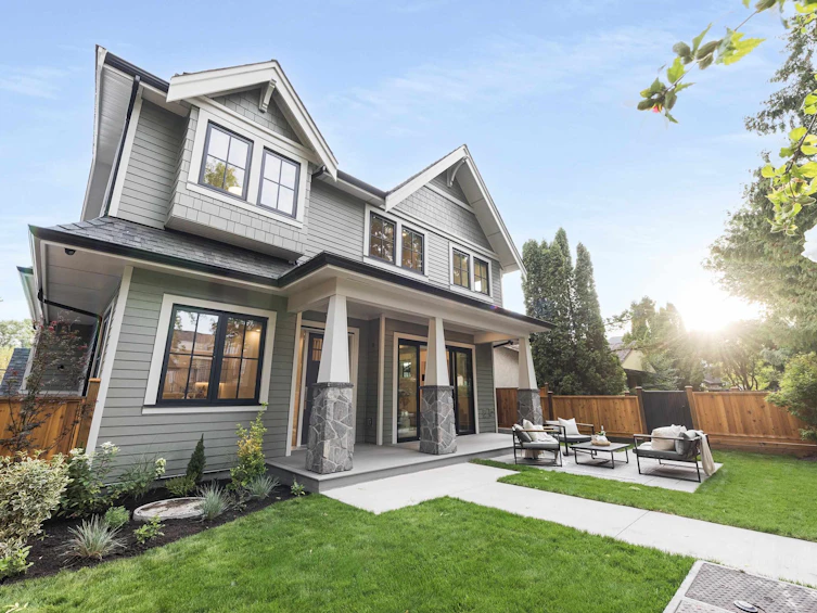 2136 E 10th Avenue, Vancouver, BC, V5N 1Y1 - 25