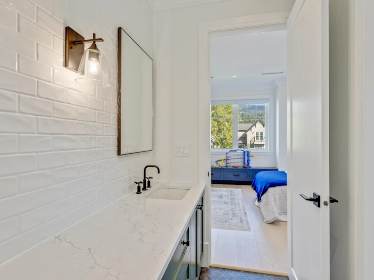 345 E 20th Street, North Vancouver, BC, V7L 3A8 - 24