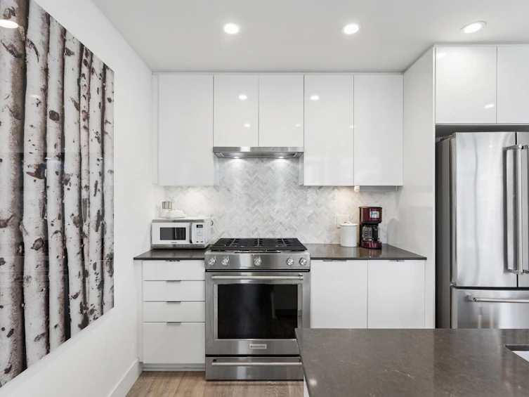 602-131 E 3rd Street, North Vancouver, BC, V7L 0E3 - 12