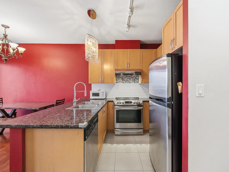 1801-6833 Station Hill Drive, Burnaby, BC, V3N 5E1 - 3