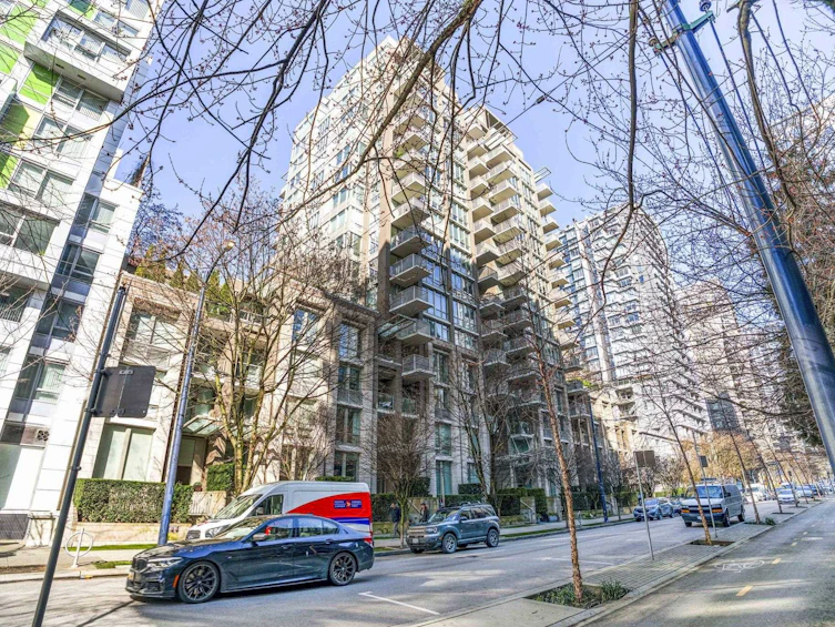 1802-1055 Richards Street, Vancouver, BC, V6B 0C2 - 2
