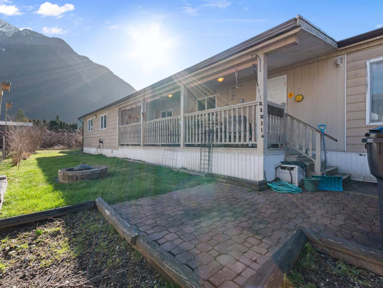 107-65367 Kawkawa Lake Road, Hope, BC, V0X 1L1 - 4