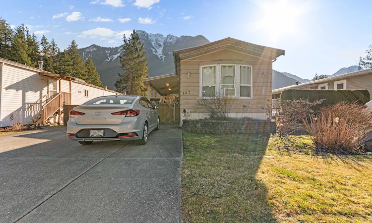107-65367 Kawkawa Lake Road