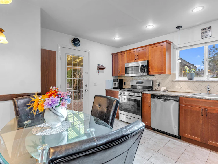 18296 Bayard Place, Surrey, BC, V3S 5C4 - 5
