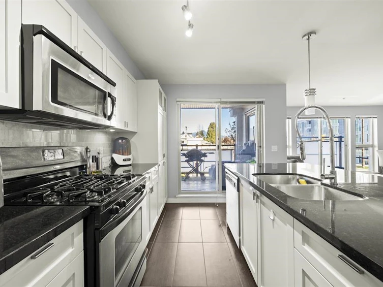 317-405 Skeena Street, Vancouver, BC, V5K 0A3 - 13