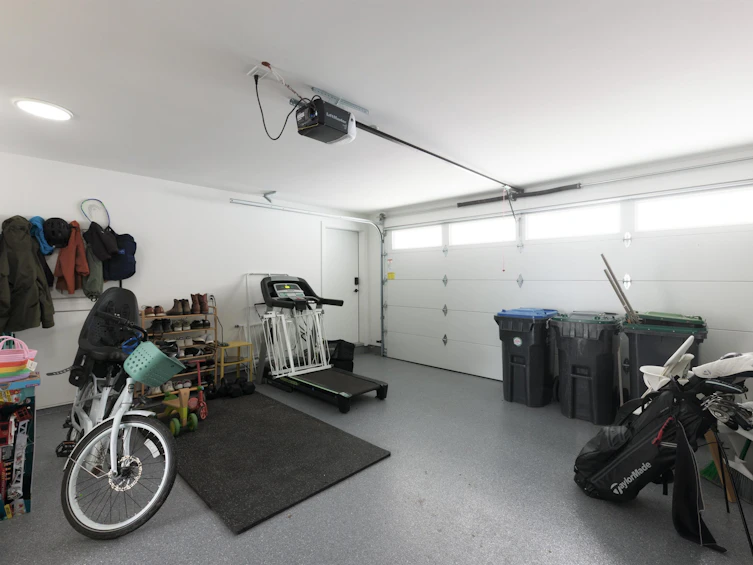 37995 Helm Way, Squamish, BC, V8B 2A1 - 25