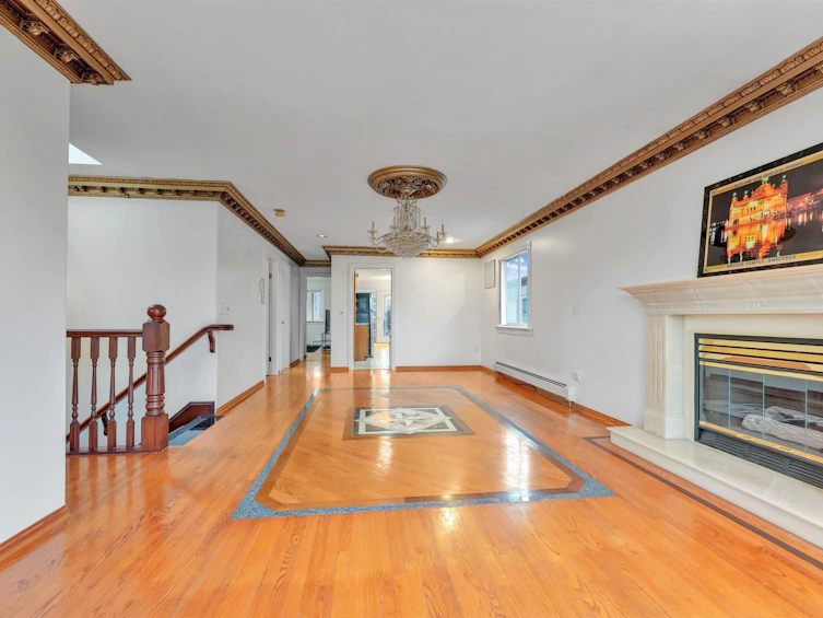 3153 Parker Street, Vancouver, BC, V5K 2V4 - 10